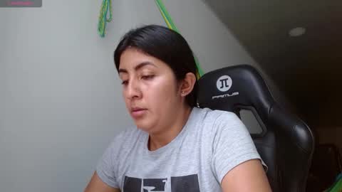 Danna online show from October 2025 08:18:01 PM