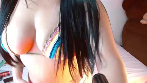 Danna  online show from March 2026 10:20:01 AM