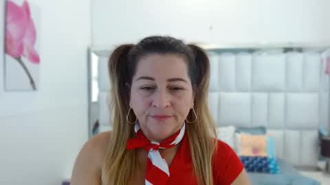 Snapshot of danna_wester chatting on September 2025 02:52:01 PM D a n n a w e s t e r online show from September 2025 02:52:01 PM