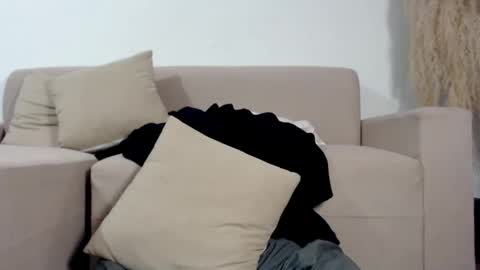 danna online show from October 2025 06:02:02 AM