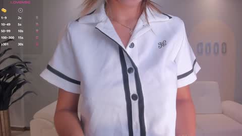 Snapshot of dannacruz_ chatting on January 2025 12:59:01 AM Danna Cruz online show from January 2025 12:59:01 AM