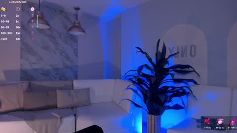 Snapshot of dannacruz_ chatting on February 2025 10:58:01 PM Danna Cruz online show from February 2025 10:58:01 PM