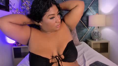 Snapshot of dannafalco25 chatting on December 2024 04:20:01 PM Valery Danna online show from December 2024 04:20:01 PM