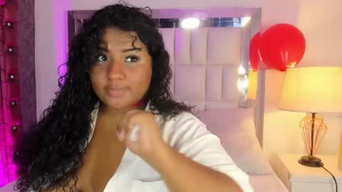 Snapshot of dannafalco25 chatting on February 2025 08:10:01 PM Valery Danna online show from February 2025 08:10:01 PM