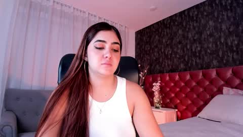 Danna online show from December 2025 03:30:02 PM