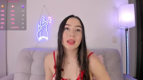 danna  online show from December 2024 11:12:02 PM