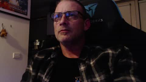 Snapshot of dannozdirekt chatting on June 2026 05:01:02 PM dannozdirekt online show from June 2026 05:01:02 PM