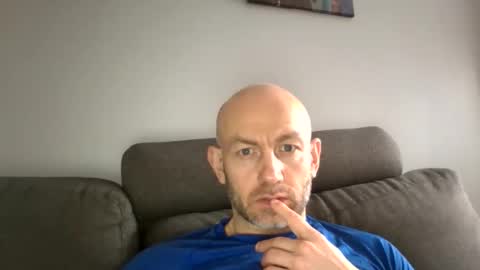 danny81boy online show from March 2026 03:38:02 PM