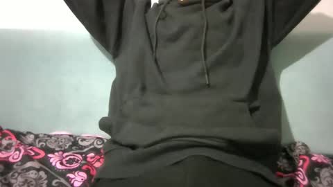 Snapshot of danny_2121 chatting on December 2024 02:32:01 PM Danny 2121 online show from December 2024 02:32:01 PM