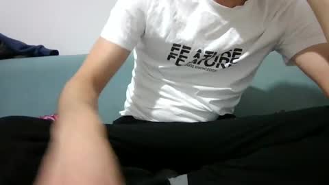 Snapshot of danny_2121 chatting on December 2024 06:18:02 PM Danny 2121 online show from December 2024 06:18:02 PM