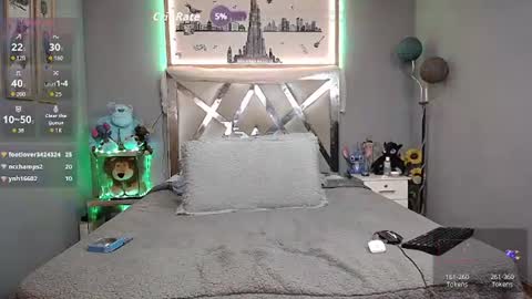 Snapshot of danny_hot_fun chatting on June 2026 03:25:01 AM Danny and Alex online show from June 2026 03:25:01 AM