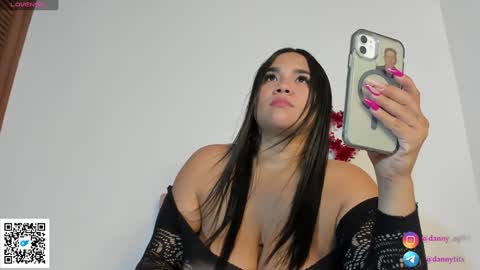 Snapshot of danny_og chatting on February 2025 04:06:01 AM Danny online show from February 2025 04:06:01 AM