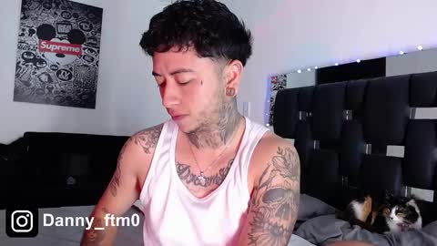 Snapshot of danny_stark chatting on March 2025 01:17:02 AM Danny online show from March 2025 01:17:02 AM