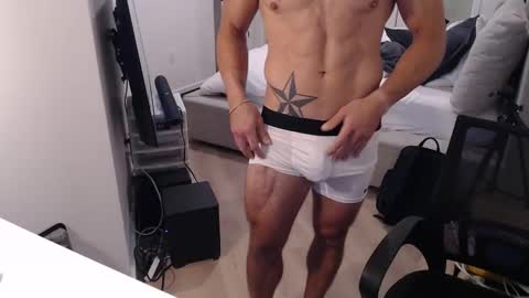 dannyland9 online show from November 2025 06:19:02 PM