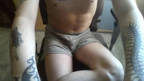 Danny L. online show from November 2025 02:39:02 PM