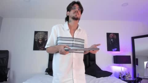 dannyperlaza online show from April 2026 05:43:02 AM