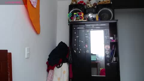 Snapshot of dannyroussette chatting on March 2025 12:55:01 PM Follow me Control lovense free D online show from March 2025 12:55:01 PM