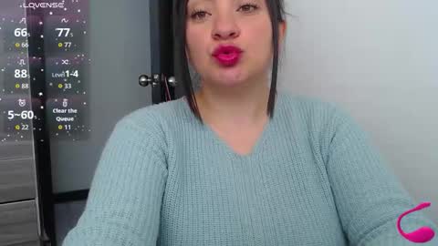 Snapshot of dannyroussette chatting on October 2025 02:05:01 PM Follow me Control lovense free D online show from October 2025 02:05:01 PM