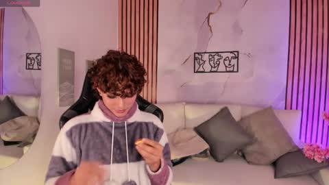 DANNYSA  online show from April 2026 06:18:02 AM