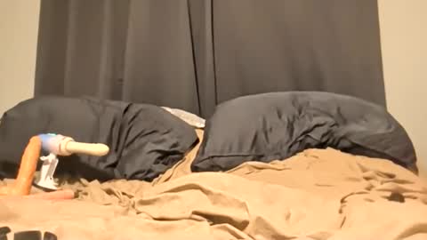 danooo1984 online show from April 2026 04:52:02 AM