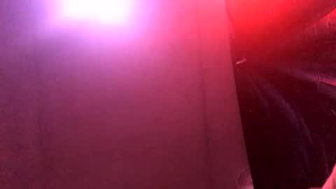 dansone21 online show from September 2025 12:42:01 PM