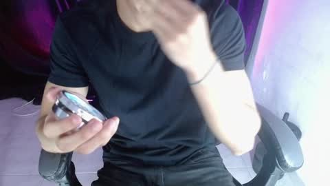 Snapshot of dante_18cm chatting on May 2026 12:38:01 AM Dante online show from May 2026 12:38:01 AM