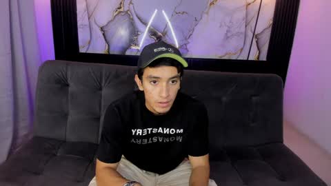 Snapshot of dante_18cm chatting on May 2026 12:49:01 AM Dante online show from May 2026 12:49:01 AM