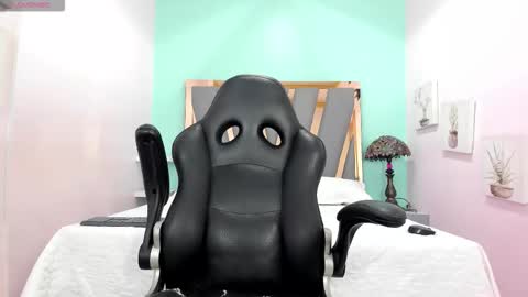 Snapshot of dante_bieber chatting on October 2025 03:02:01 PM dante online show from October 2025 03:02:01 PM