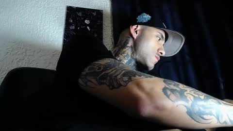 dante_d_angelo_ online show from November 2025 06:58:02 AM