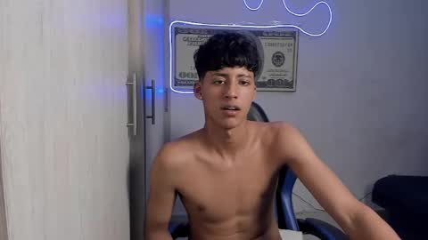 dante_martinez1 online show from May 2026 11:11:01 PM
