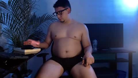  A L E J A N D R O  online show from June 2026 11:06:01 PM