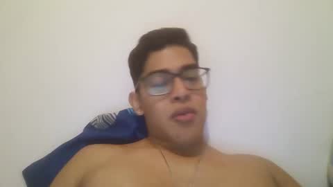 Snapshot of dantegooboy chatting on February 2026 04:22:01 AM dantegooboy online show from February 2026 04:22:01 AM