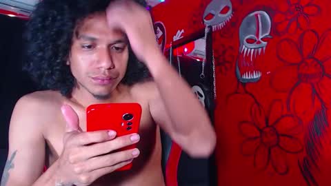 Snapshot of dantehellsingx chatting on October 2025 06:47:01 AM dantehellsingx online show from October 2025 06:47:01 AM