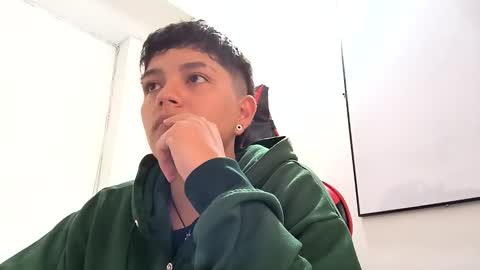   online show from December 2024 02:33:01 PM