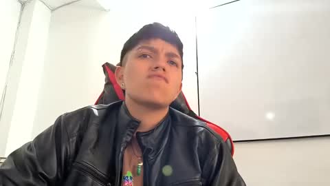   online show from December 2024 04:52:01 PM