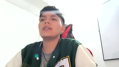   online show from December 2024 06:05:02 PM