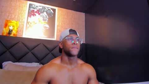 Snapshot of dany_dryy chatting on November 2025 01:38:01 AM Dany online show from November 2025 01:38:01 AM