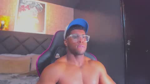 Snapshot of dany_dryy chatting on November 2025 08:53:01 PM Dany online show from November 2025 08:53:01 PM