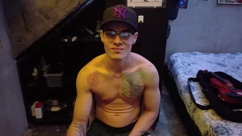 dany_kyng online show from March 2026 06:34:01 PM