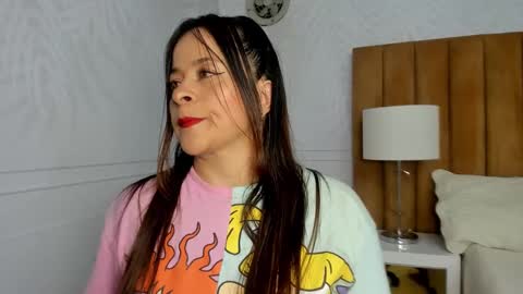 Snapshot of daphne81_ chatting on March 2025 02:19:02 AM Daphne online show from March 2025 02:19:02 AM