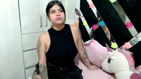 Snapshot of daphne877046 chatting on October 2025 04:51:01 PM daphne877046 online show from October 2025 04:51:01 PM