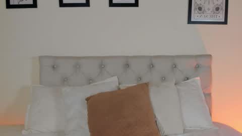 Antonella Mora online show from February 2026 01:16:01 PM