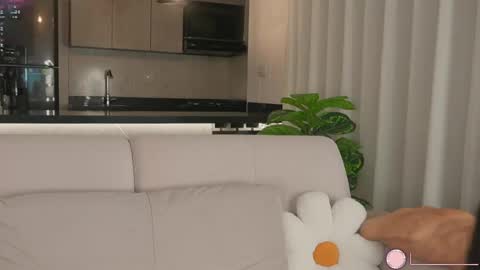 Snapshot of daphne_cooper1 chatting on May 2026 01:03:02 AM daphne_cooper1 online show from May 2026 01:03:02 AM