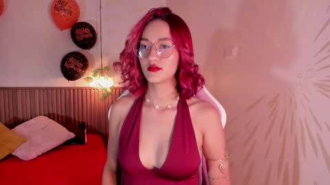 Snapshot of daphne_courtis chatting on October 2025 03:07:01 AM Daphne online show from October 2025 03:07:01 AM