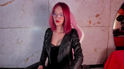 Snapshot of daphne_courtis chatting on October 2025 03:07:01 AM Daphne online show from October 2025 03:07:01 AM