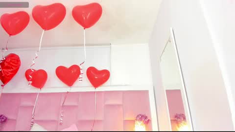 Daphne online show from February 2025 02:45:01 AM