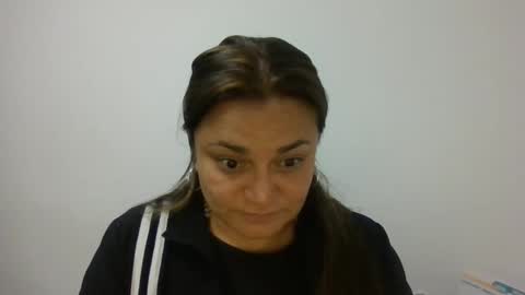 Snapshot of dapnne24 chatting on November 2025 07:45:02 PM dapnne online show from November 2025 07:45:02 PM