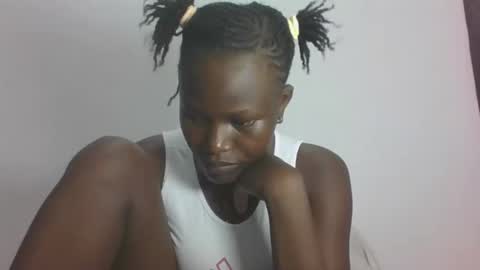 ESTHER online show from May 2026 10:36:01 AM