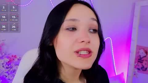 Darcy online show from May 2026 01:22:01 AM