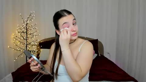 daria_de_luxe online show from November 2025 07:07:02 PM